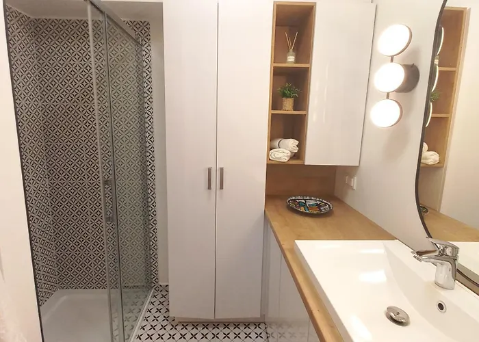 Bambusz With Parking Apartman