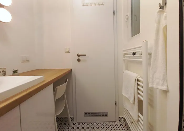 Bambusz With Parking Apartman