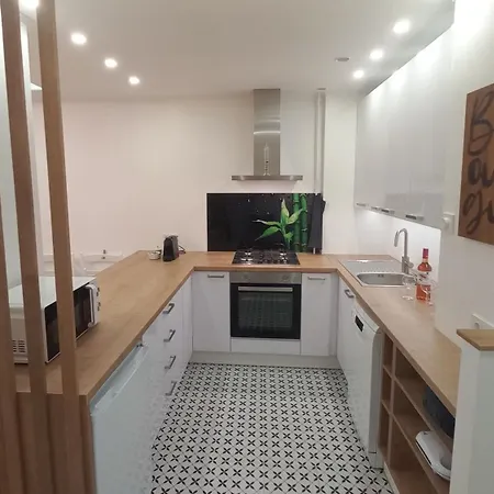 Apartment Bambusz With Parking *